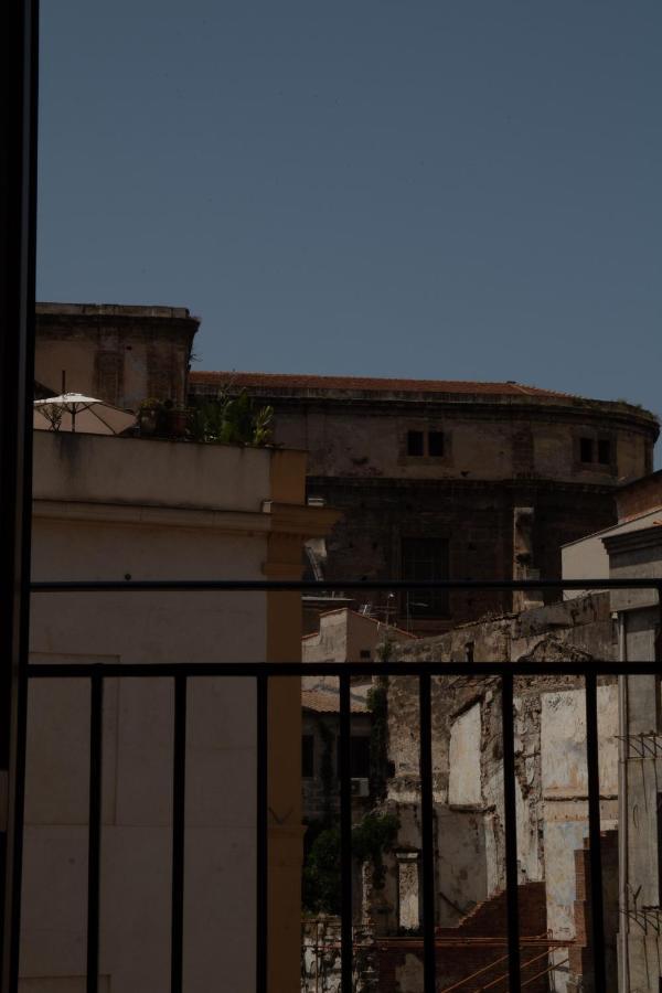 La Vucciria Di Guttuso Acomodação com café da manhã Palermo Exterior foto