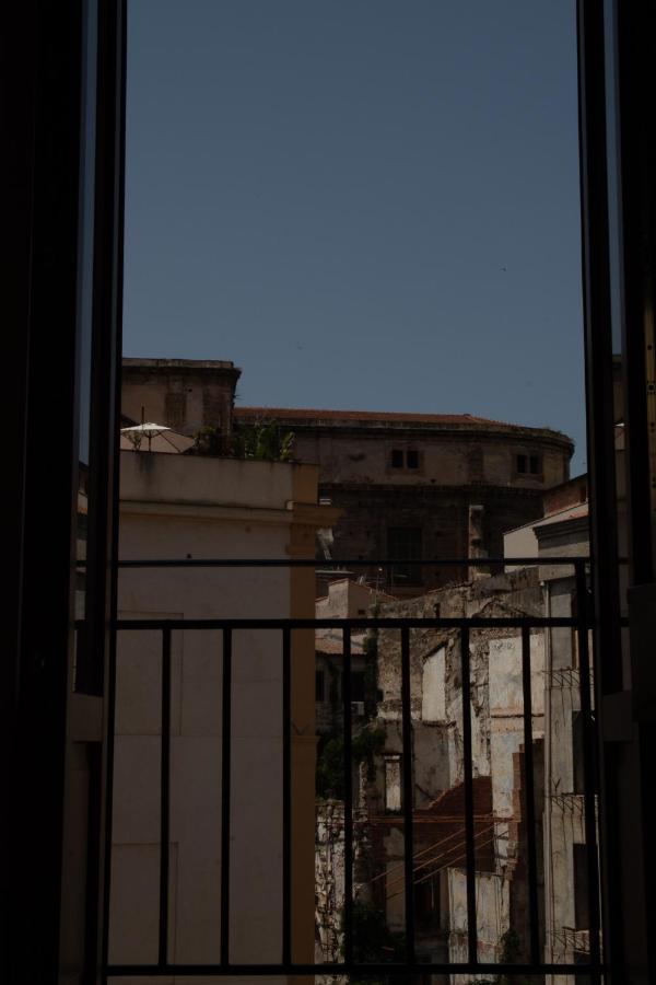 La Vucciria Di Guttuso Acomodação com café da manhã Palermo Exterior foto