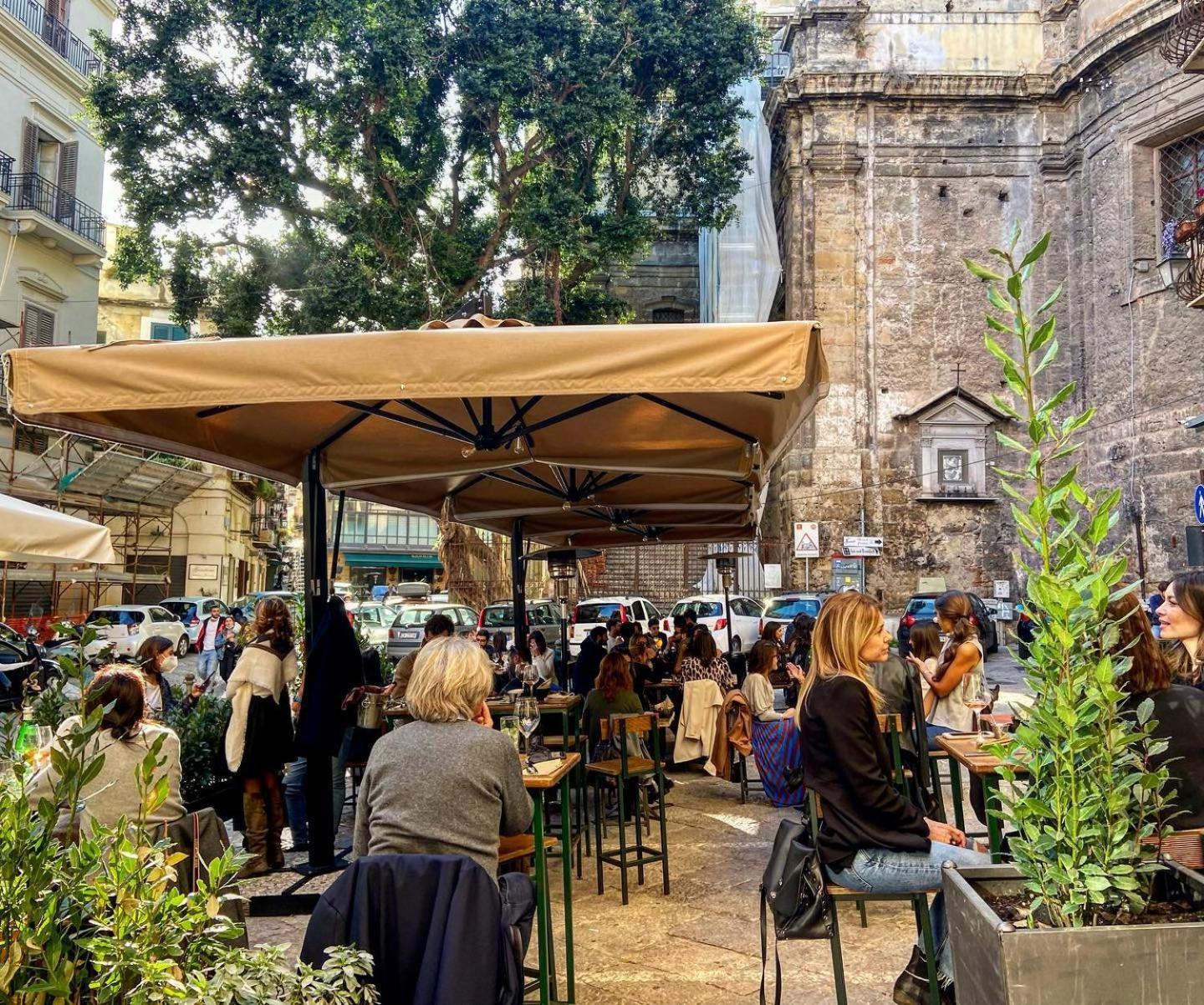La Vucciria Di Guttuso Acomodação com café da manhã Palermo Exterior foto