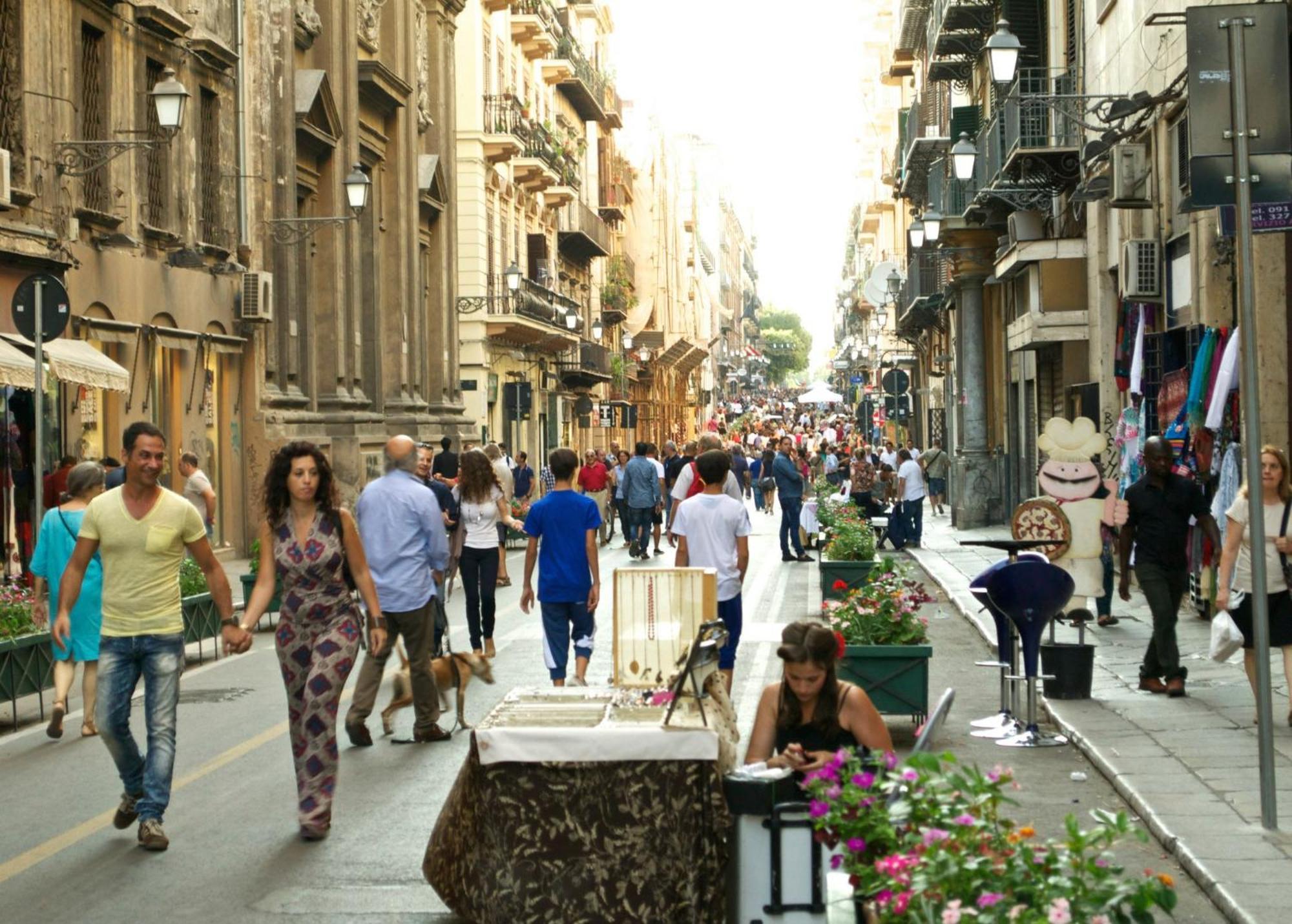 La Vucciria Di Guttuso Acomodação com café da manhã Palermo Exterior foto